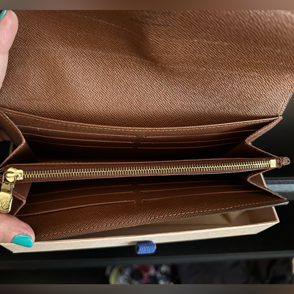 Louis Vuitton Sarah NM3 Monogram Wallet - Picture 9 of 11